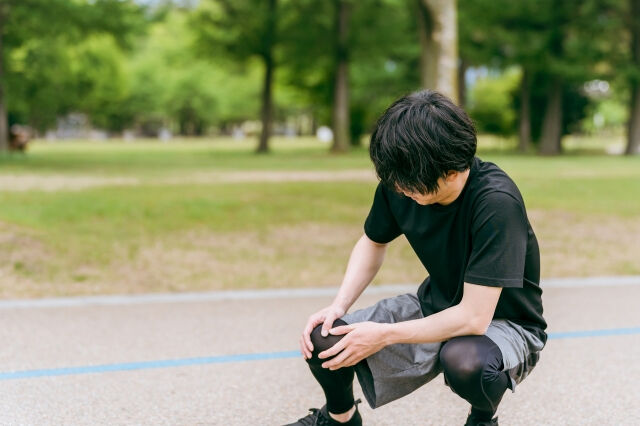 身体を動かしたり走ったりしているときに、膝関節に違和感はあり