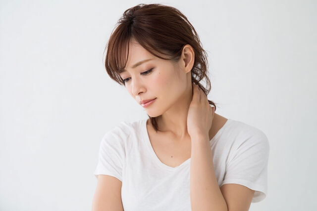 仕事や日常生活の中で、首の不調は思いがけない支障をもたらすこ
