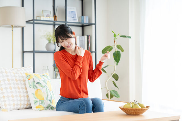 肩が重くてつらいと感じていませんか？