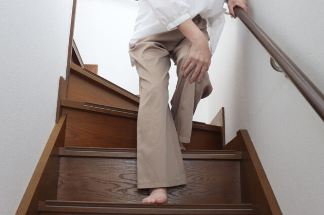 膝の違和感、見逃していませんか？