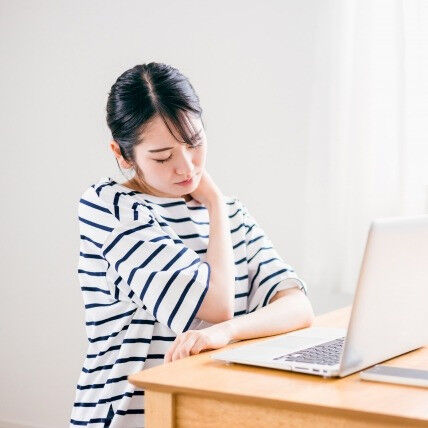 肩こりでお悩みの皆さまへ