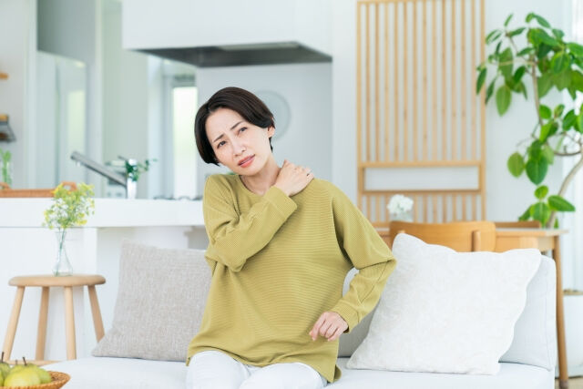 肩関節の不調でお困りですか？🤔日常生活が不便になること、あり