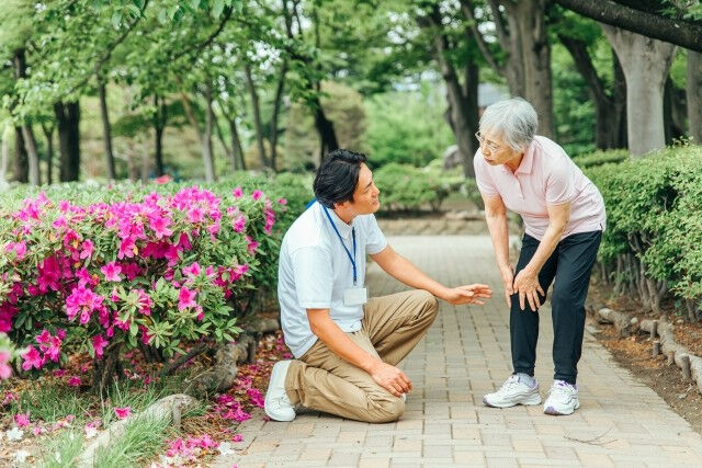 膝の曲げ伸ばしで痛みや違和感を感じること、ありませんか？🤔 