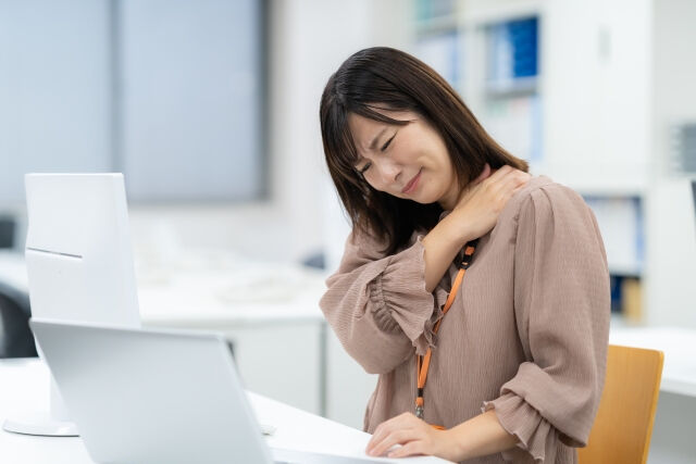 肩こりが慢性的に生じていた辛いこと、ありませんか？👩‍⚕️ 