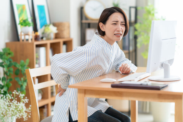 腰の不調🤕、どうしていますか？日常生活において腰の痛みは、さ