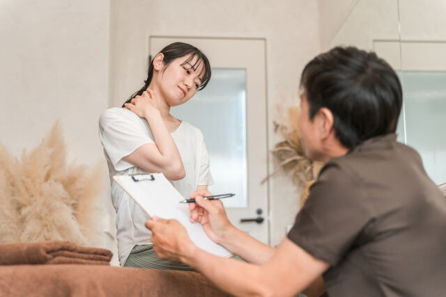 首コリで日頃から悩んでいませんか？💼💆‍♀️首周囲の筋肉が硬